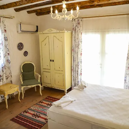 Sari Gelin Отель