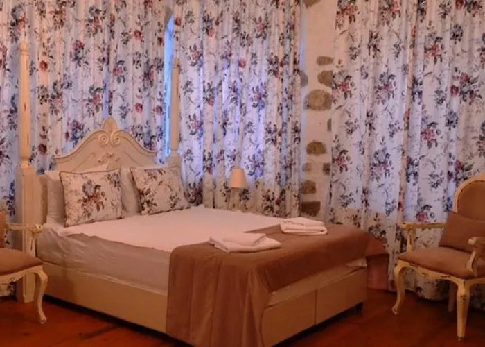 Sari Gelin Otel Alaçatı