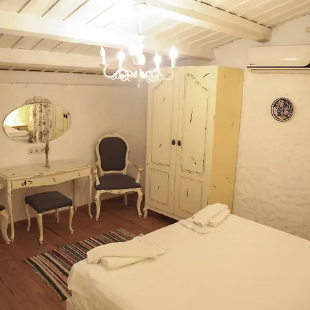Szálloda Sari Gelin Alacati