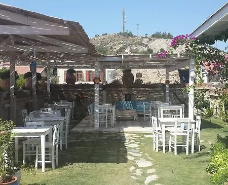 Hotel Sari Gelin